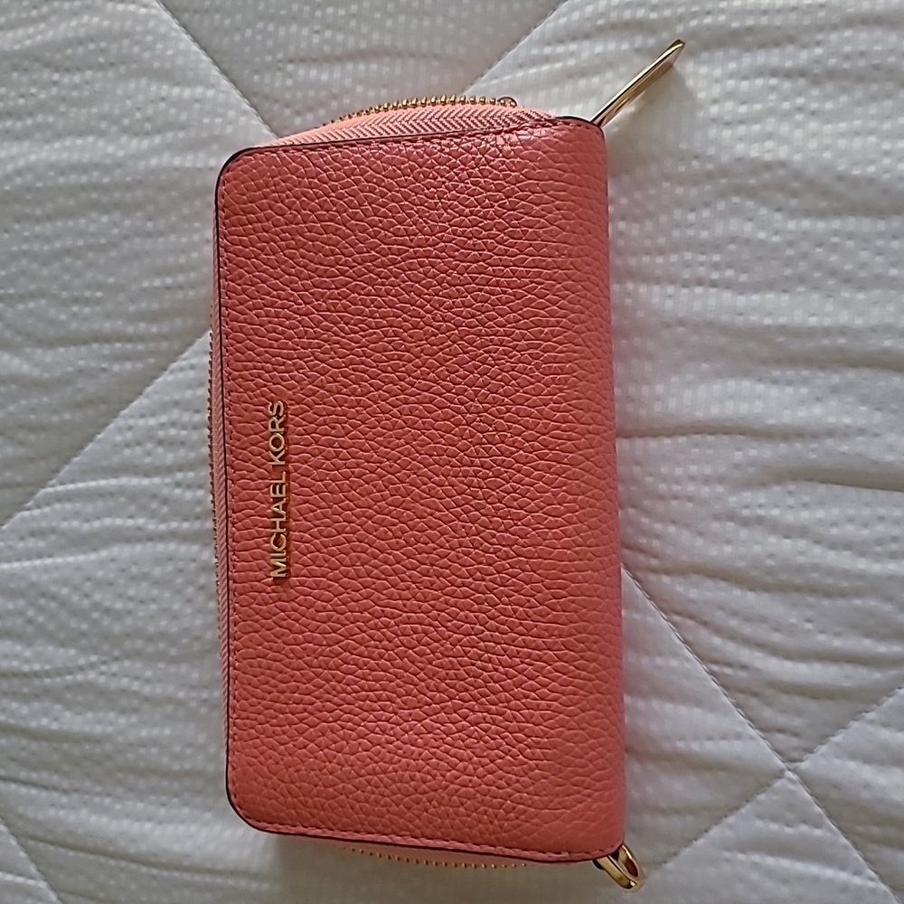 MICHAEL Michael Kors Pink Wallet with Gold Details